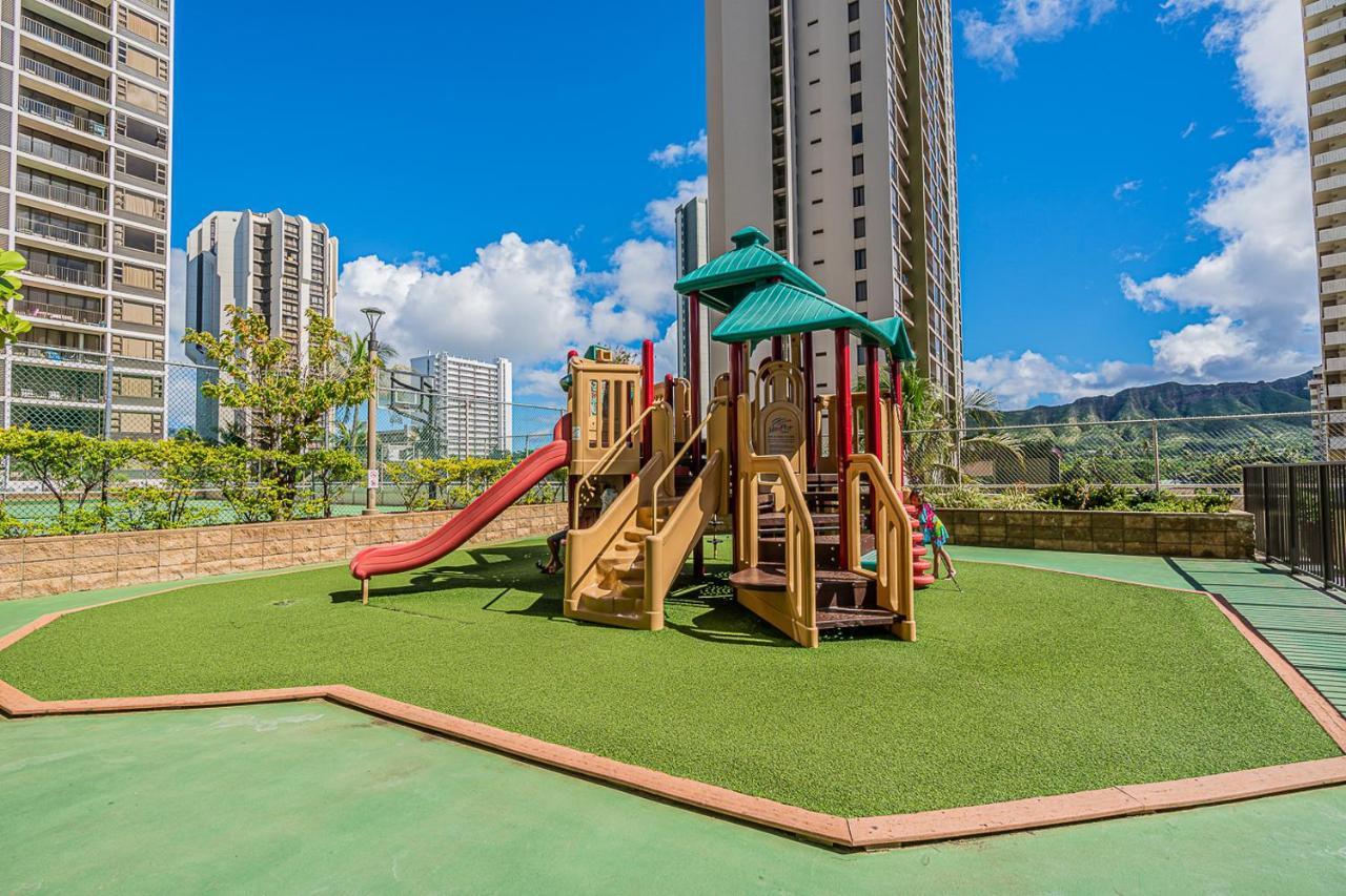 Waikiki Banyan, Pool, Parking, Sauna, Jacuzzi, WiFi, BBQ, AC, Honolulu Bagian luar foto