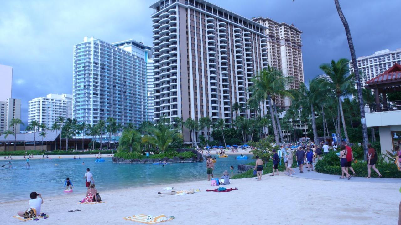 Waikiki Banyan, Pool, Parking, Sauna, Jacuzzi, WiFi, BBQ, AC, Honolulu Bagian luar foto